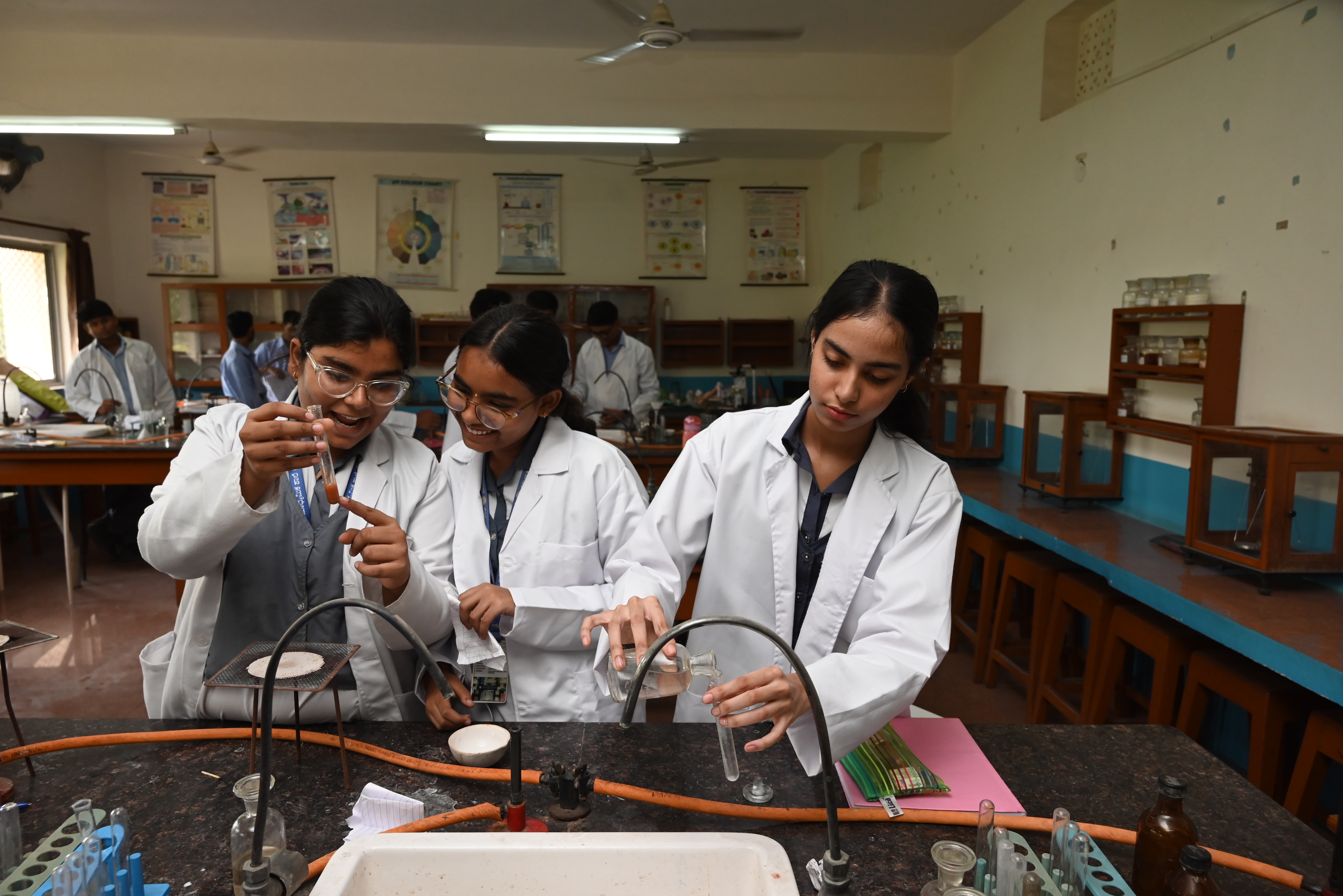 Science Laboratories Image9