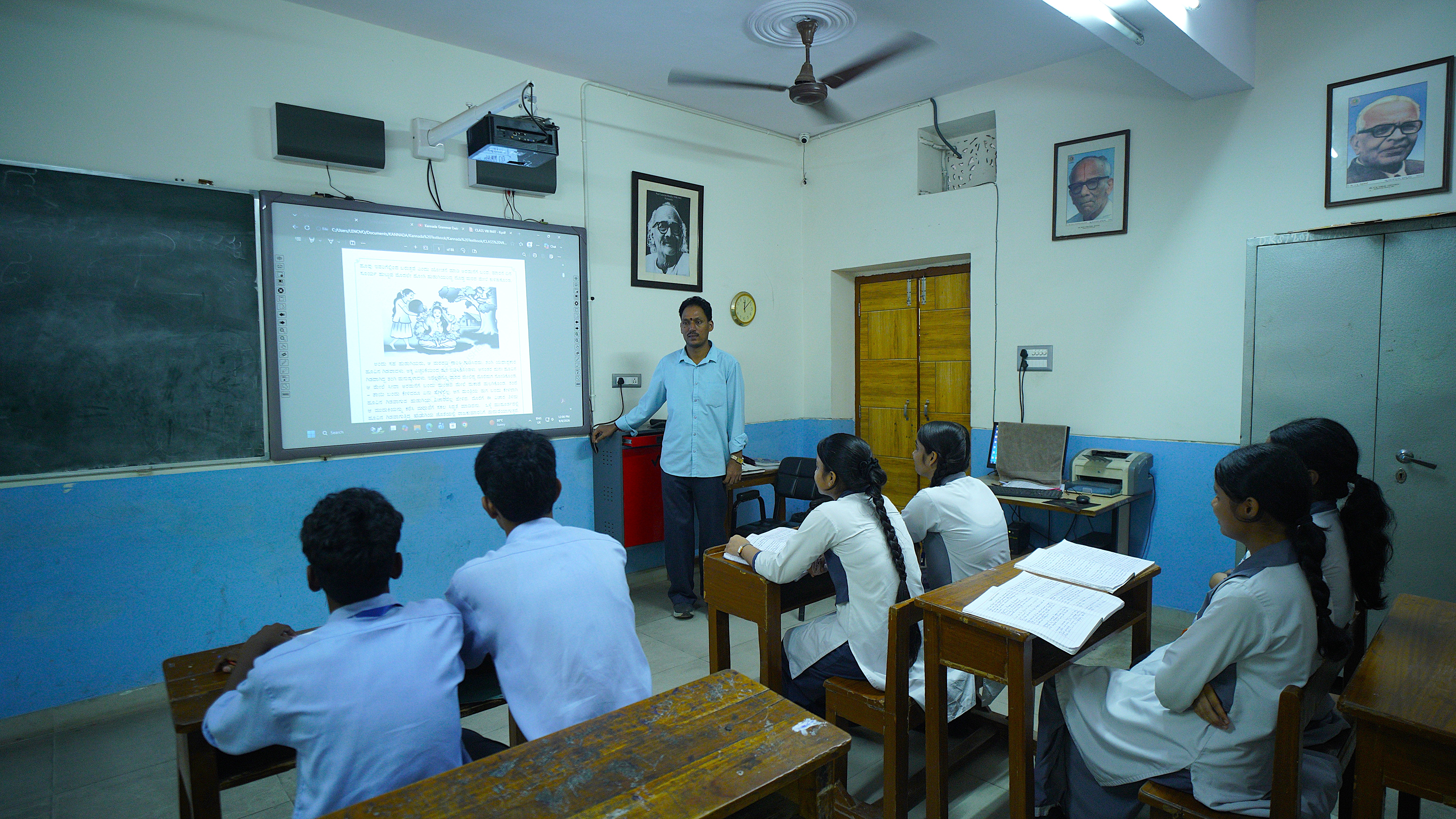 Classroom Image1, photo 1